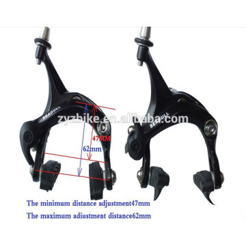 Bremse C- schwarz / weiß / rückseitig hinten Bremssattel doppelte vordere Fahrradbremsen 47-62mm Straßenfahrwerk